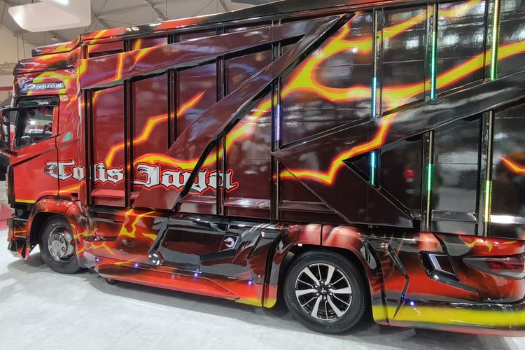 Mitsubishi Fuso, Canter, Modifikasi, modifikasi, Mitsubishi fuso, Fuso Canter, modifikasi canter, Modifikasi Canter, Berubah Total dan Pakai Pelek Pajero Sport