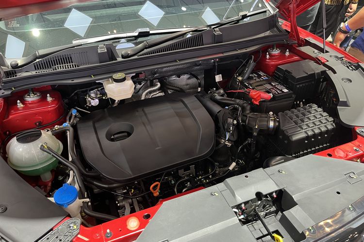 SUV kompak, Chery C5, Hyundai Creta N Line, GIIAS 2025, chery c5, Chery C5 vs Hyundai Creta N Line: Duel SUV Kompak Turbo di GIIAS 2025