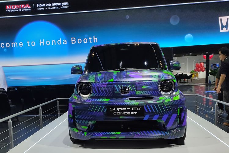 GIIAS 2025, mobil listrik, Honda Super EV Concept, inovasi Honda, Super EV Concept: Mobil Listrik Masa Depan Honda di GIIAS 2025