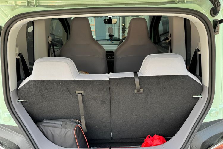 Wuling Air EV, mobil listrik, Wuling Air ev, pengalaman pengguna, servis murah, Pengalaman Setahun Pengguna Wuling Air EV: Irit dan Fungsional