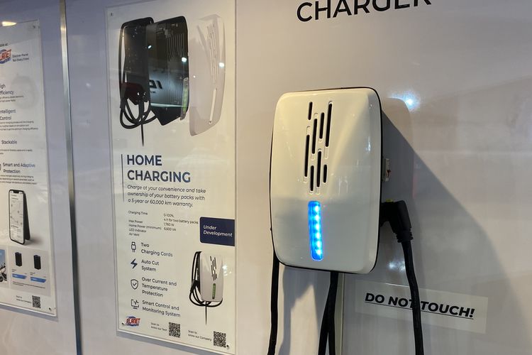 biaya operasional, hemat biaya, mobil listrik, pengguna mobil listrik, Perbandingan Biaya Operasional Mobil Listrik vs Konvensional