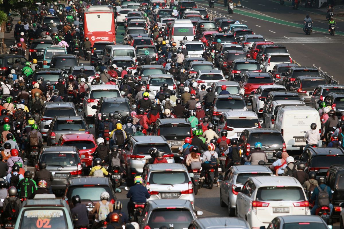 Dedi Mulyadi Minta Kendaraan di Luar Jabar Segera Dimutasi