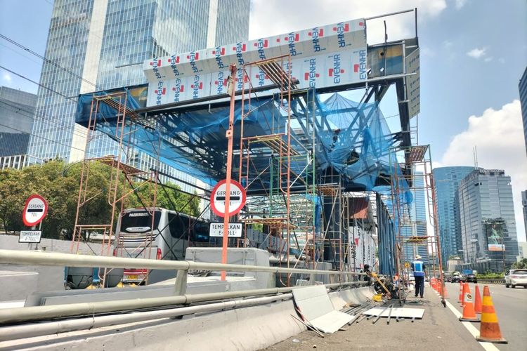 penutupan, kuningan, rekayasa lalu lintas, gerbang tol, Gerbang Tol (GT), Semanggi, Tol Dalam Kota, slipi, pekerjaan, Awas Padat, Beberapa Gerbang Tol Dalam Kota Masih Ditutup Hari Ini