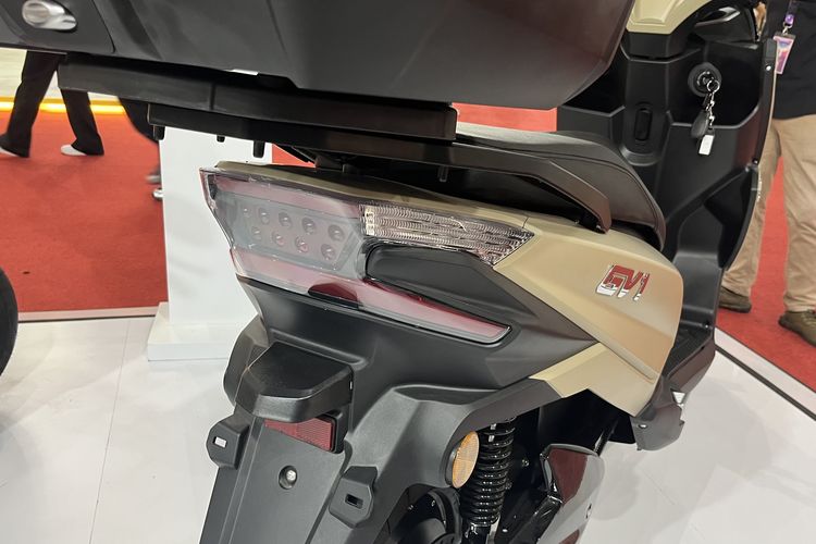 Jakarta Fair 2025, harga motor listrik, Motor listrik gesits, jakarta fair 2025, kolaborasi Gesits Volta, Inovasi Terbaru: Gesits GV1, Motor Listrik Kolaborasi dengan Volta