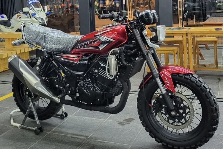 Yamaha RX-King, ahmad sahroni, kolektor motor, kenangan masa muda, Di Balik Kontroversi: Ahmad Sahroni dan Yamaha RX-King