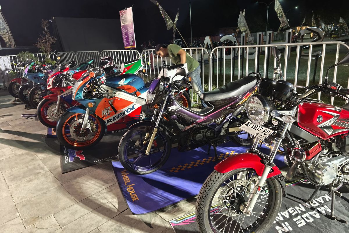 Menolak Punah, Motor 2-Tak Hidup di Antara Penghobi