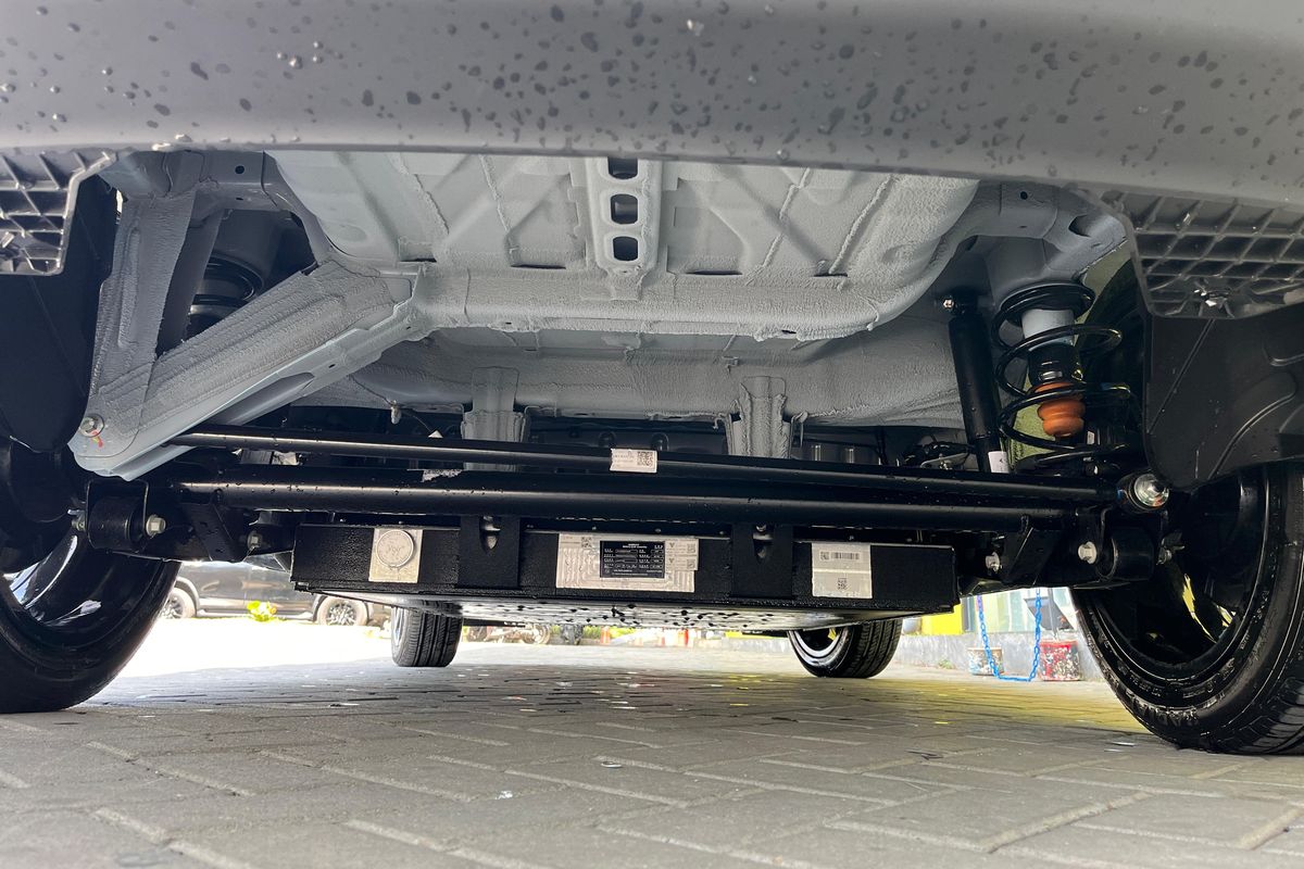 Mitos atau Fakta, Baterai Mobil Listrik Tidak Dipakai Bisa Bocor?