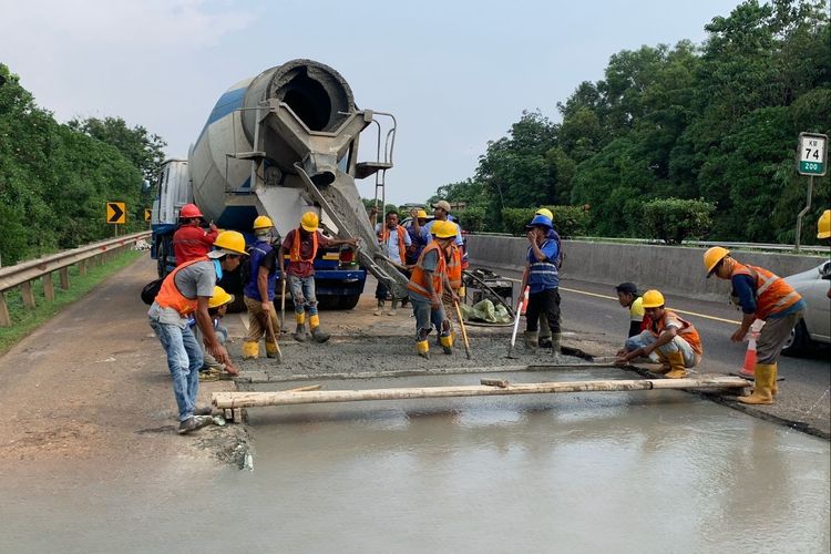 Tol Cipularang, Padaleunyi, jalan tol, Pekerjaan jalan, Awas Padat, Ada Pekerjaan Jalan di Ruas Tol Cipularang dan Padaleunyi
