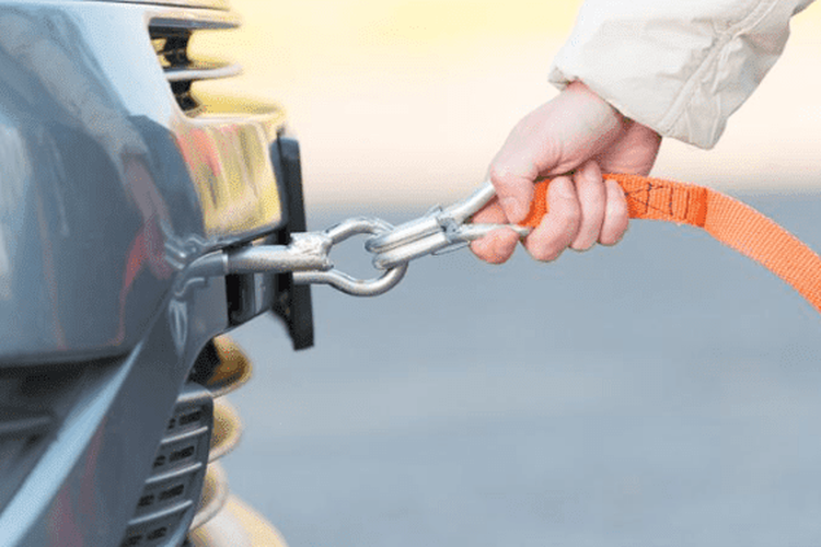 derek, mobil matik, transmisi matik, matik, Alasan Mobil Matik Tidak Boleh Diderek Sembarangan