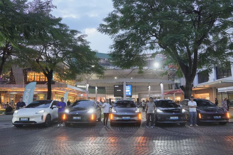 penjualan mobil, mobil china, komponen otomotif, Impor mobil listrik, Sektor Komponen Otomotif Lokal Dirundung Kerugian