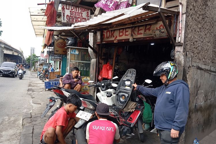 Sokbreker, motor, rusak, sokbreker, pelek, Motor, limbung, kecelakaan, Efek Buruk Sokbreker Belakang Motor yang Rusak