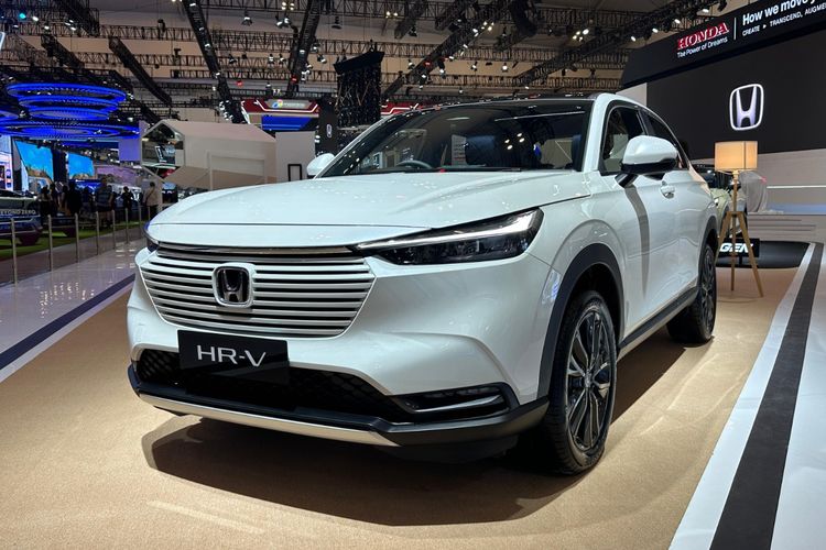 perpanjang SIM, Chery E5, Wuling Almaz, Perpanjang SIM, Wuling Air EV, Skema Cicilan, DP Rendah, Bunga Ringan, Honda HR-V, Plus Minus, Kelebihan dan Kekurangan, skema cicilan, Populer Otomotif, artikel terpopuler, plus minus, bunga ringan, wuling air ev, chery e5, Kelebihan dan kekurangan, Perpanjang SIM dari Rumah dan Cicilan Chery E5