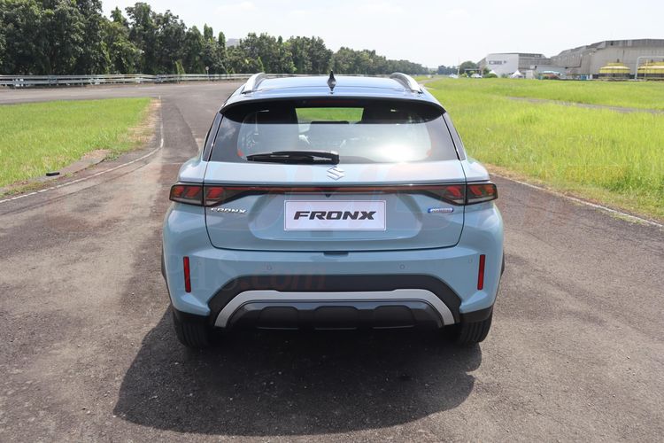 Suzuki Indomobil Sales, LSUV, mesin, Suzuki Fronx, Mesin, SHVS, bahan bakar, Tenaga, tenaga, suzuki fronx, Sama-sama 1.500 cc, Apa Bedanya Mesin K15B dan K15C Suzuki Fronx?