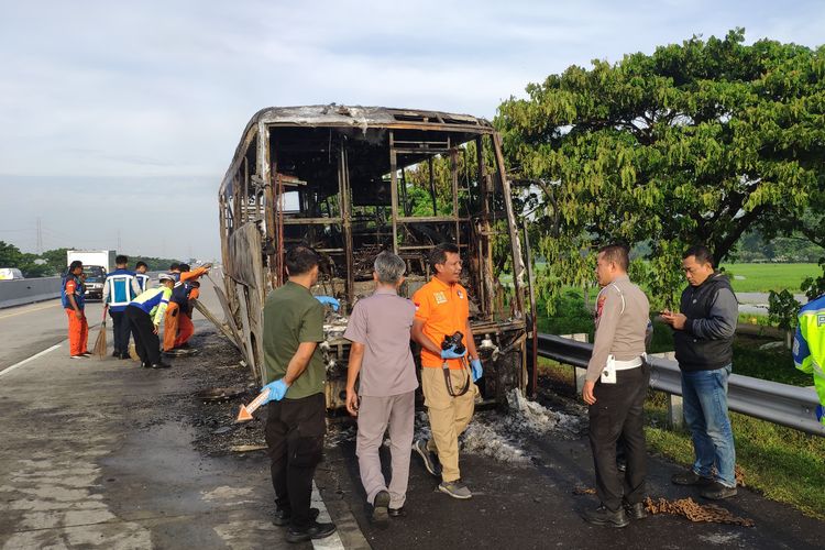 pirolisis, Pirolisis, sistem pengereman, kebakaran bus, perawatan rem, Penyebab Kebakaran Bus: Pirolisis dan Cara Pencegahannya