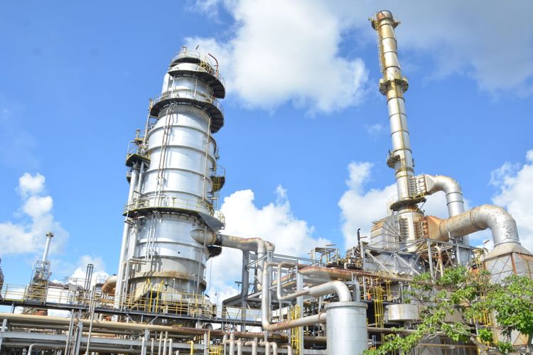 Kejaksaan Agung, Prof. Tri Yuswidjajanto, pencampuran aditif, kebijakan BBM, Pencampuran Aditif BBM Swasta: Masih Tersangkut Regulasi