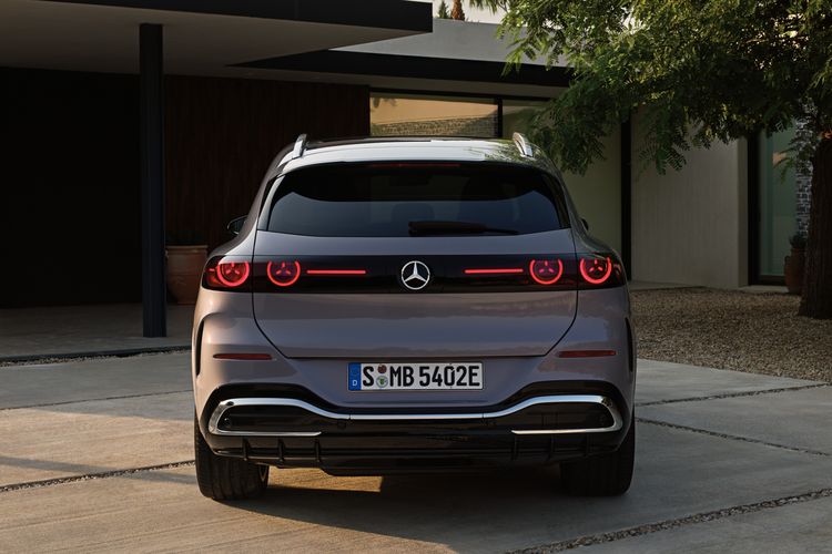 mobil listrik, Mercedes-benz, SUV listrik, munich motor show 2025, GLC with EQ Technology, Mercedes-Benz Perkenalkan GLC EQ di Munich Motor Show 2025