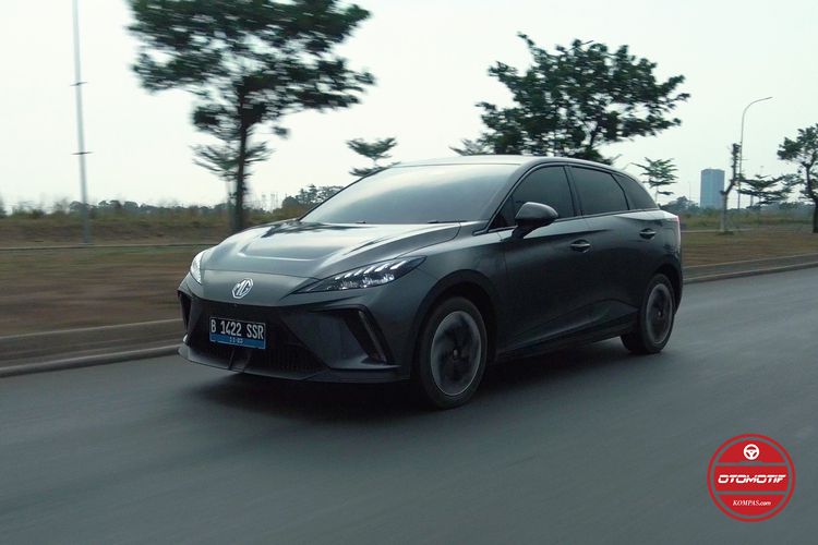 mobil listrik, Pecah Ban, Toyota Avanza, Populer Otomotif, artikel terpopuler, sesi latihan bebas, puncak arus mudik lebaran, Jadwal MotoGP Amerika, biaya mudik, one way nasional, [POPULER OTOMOTIF] Video Toyota Avanza Alami Pecah Ban | Jadwal MotoGP Amerika 2025 | Biaya Mudik Jakarta-Yogyakarta Naik Mobil Listrik