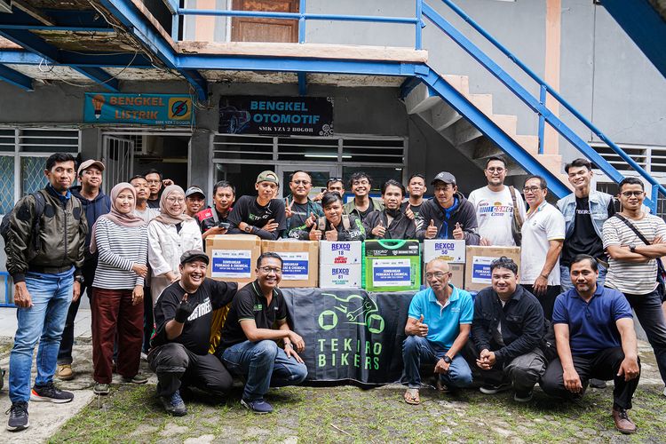 donasi, Touring, bikers, Tekiro, Cara Tekiro Dekatkan Diri dengan Pengemar Otomotif