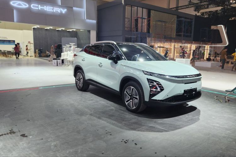 Pameran otomotif, mobil baru, GIIAS 2025, pameran otomotif, peluncuran kendaraan listrik, GIIAS 2025: Mobil Baru dari BYD, Toyota, dan Banyak Lagi