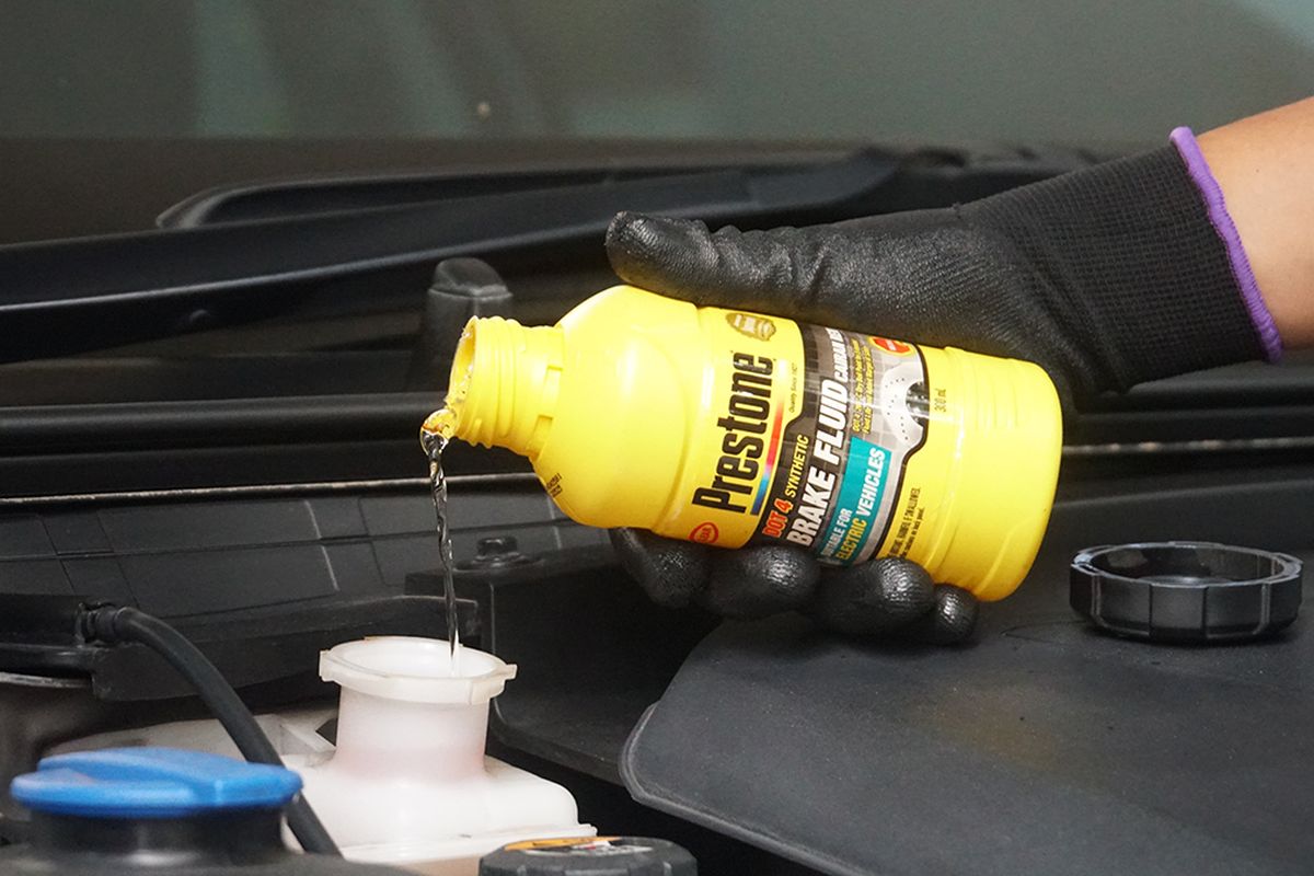 Punya Torsi Besar, Mobil Listrik Membutuhkan Minyak Rem Khusus