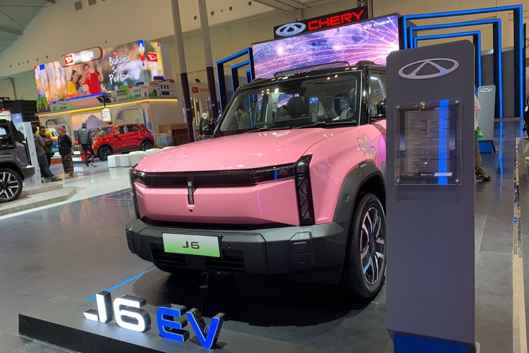 mobil listrik, desain unik, SUV listrik, Chery Omoda E5, Persaingan Mobil Listrik SUV di Indonesia Semakin Ketat