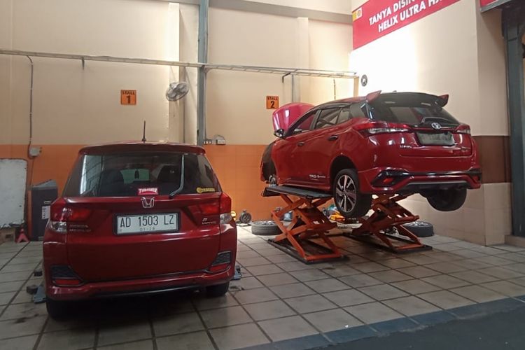 kaki-kaki, perbandingan mobil, mobil Honda, mitos otomotif, Mitos Mobil Honda: Kaki-Kaki Ringkih atau Kelemahan Desain?