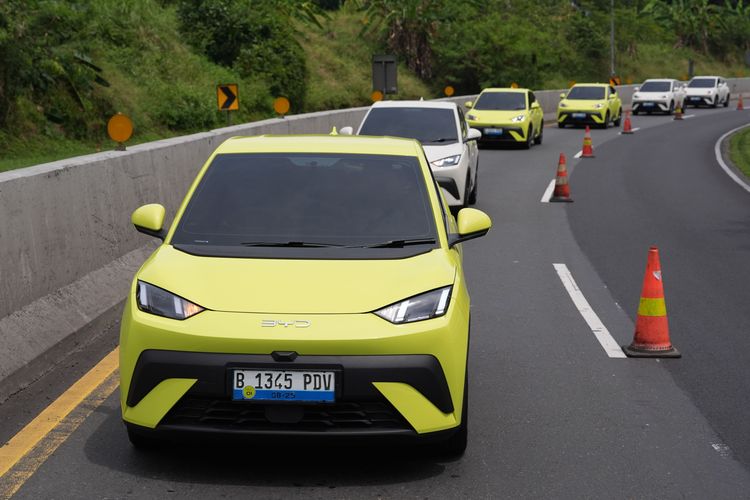 mobil listrik, BYD Atto 1, Atto 1, Seberapa Tangguh BYD Atto 1 Diajak ke Jalur Bandung-Garut?