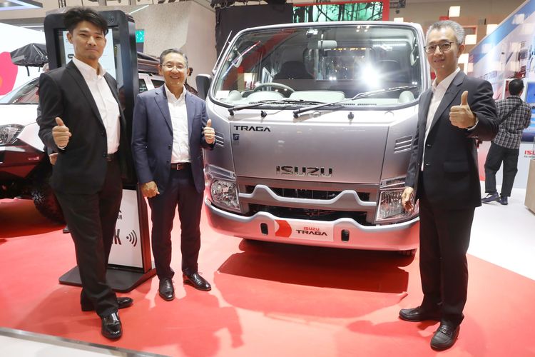 Isuzu, perekonomian Indonesia, kendaraan niaga, penjualan otomotif, pasar otomotif Indonesia, Isuzu Optimistis Bisa Tumbuh, Tampil Maksimal di GIIAS