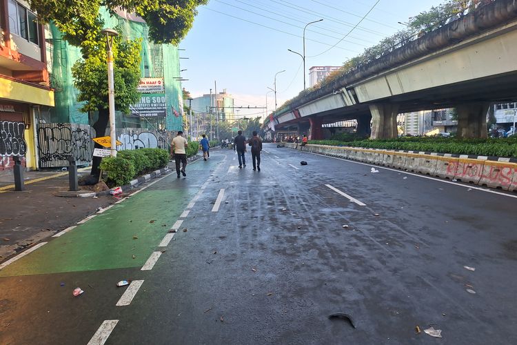 transjakarta, Bus Rapid Transit, angkutan umum, aksi massa, mikrotrans, Imbas Aksi Massa, Cek Angkutan Umum yang Non-Aktif Hari Ini