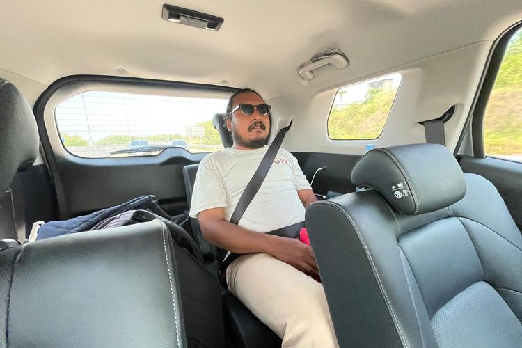 kenyamanan berkendara, pengalaman perjalanan, Mitsubishi Destinator, kursi empuk, Seberapa Nyaman Kabin Mitsubishi Destinator?