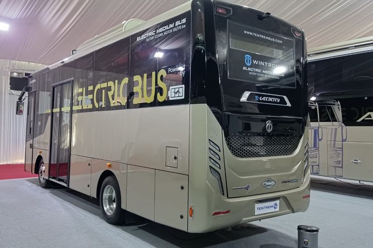 Bus listrik, karoseri tentrem, GIIAS 2025, E-Velocity, Bus Listrik E-Velocity: Inovasi Terbaru dari Karoseri Tentrem