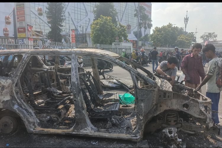 garda oto, asuransi mobil, mobil, asuransi, klaim, Syarat Asuransi Diterima jika Mobil Jadi Korban Amuk Massa