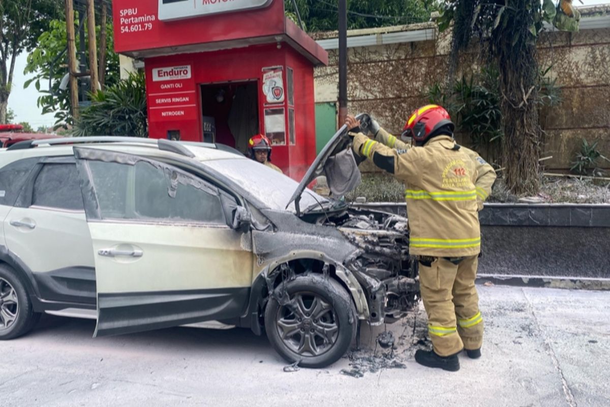 Pahami Aturan Batas Perlindungan Asuransi untuk Mobil Terbakar