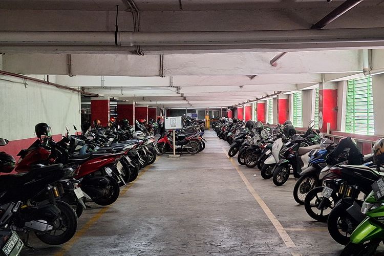 parkir, bisnis parkir, parkir mobil, parkir motor, Bisnis Parkir Pasti Untung Besar? Ini Faktanya