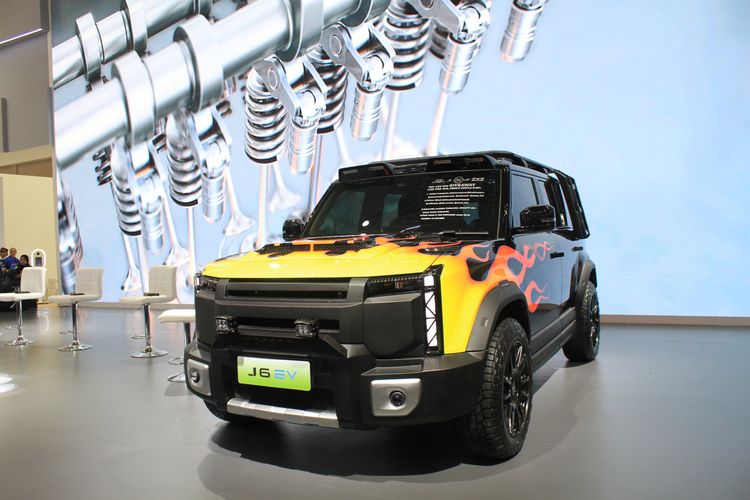 Chery, Voltron, Kendaraan Listrik, kendaraan listrik, GIIAS 2025, Kendaraan listrik, Chery Jalin Kerja Sama Strategis dengan Voltron di GIIAS 2025