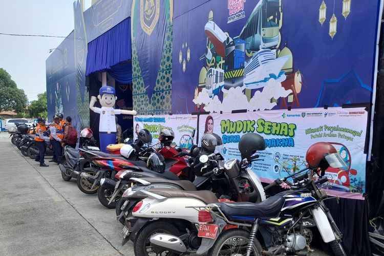 masjid, Mudik Lebaran, rest area, pemudik, tempat istirahat, Kemenhub Jadikan Jembatan Timbang buat Tempat Istirahat Pemudik