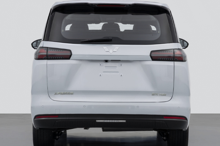 Battery Electric Vehicle, Wuling Xingguang 730, GIIAS 2025, MPV Hybrid, Wuling Bawa MPV Listrik dan Hybrid ke GIIAS 2025