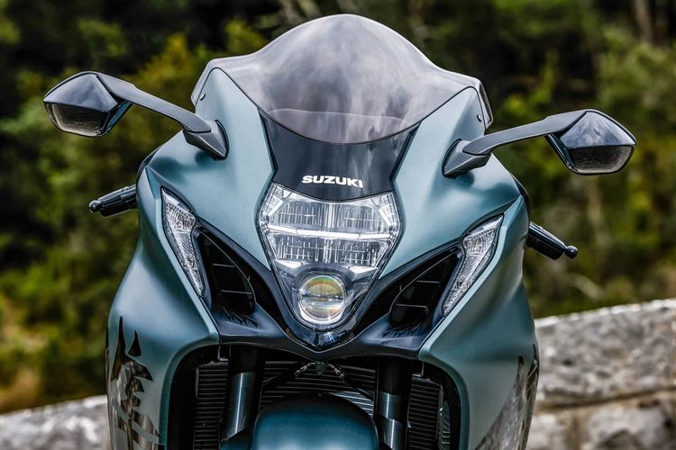 suzuki motor, hayabusa, Suzuki Hayabusa, suzuki hayabusa 2025, Suzuki Hayabusa 2025: Legenda Kecepatan yang Masih Brutal