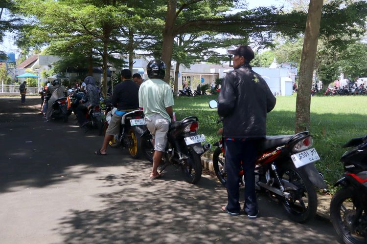 pemutihan pajak kendaraan  jateng, 2 hari pemutihan pajak, pendapatan daerah Jawa Tengah, Pemutihan Pajak Kendaraan di Jateng: 2 Hari Sudah Kantongi Rp 25 Miliar