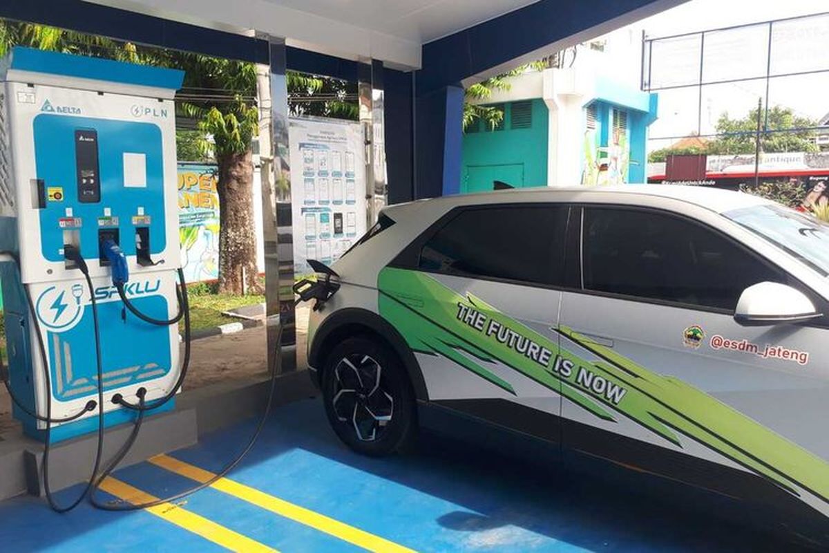 Cara Merawat Baterai Mobil Listrik agar Anti-Soak