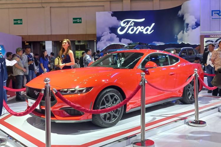 Ford Mustang, muscle car, Mustang EcoBoost 2.3L, ford mustang, GIIAS 2025, Muscle Car Legendaris Ford Mustang Hadir di GIIAS 2025