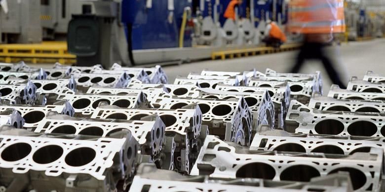 otomotif, kendaraan, industri otomotif, Industri otomotif, Kendaraan, mobil, kendaraan bermotor, Perakitan Lokal Kendaraan Dorong Ekonomi Nasional dan Tenaga Kerja