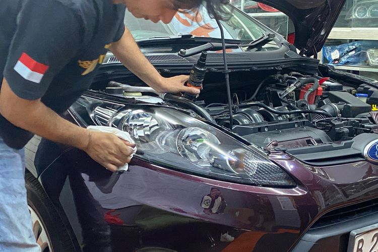 embun headlamp, kondensasi lampu, solusi lampu berembun, perawatan headlamp, Mengatasi Embun di Headlamp Mobil: Solusi Praktis