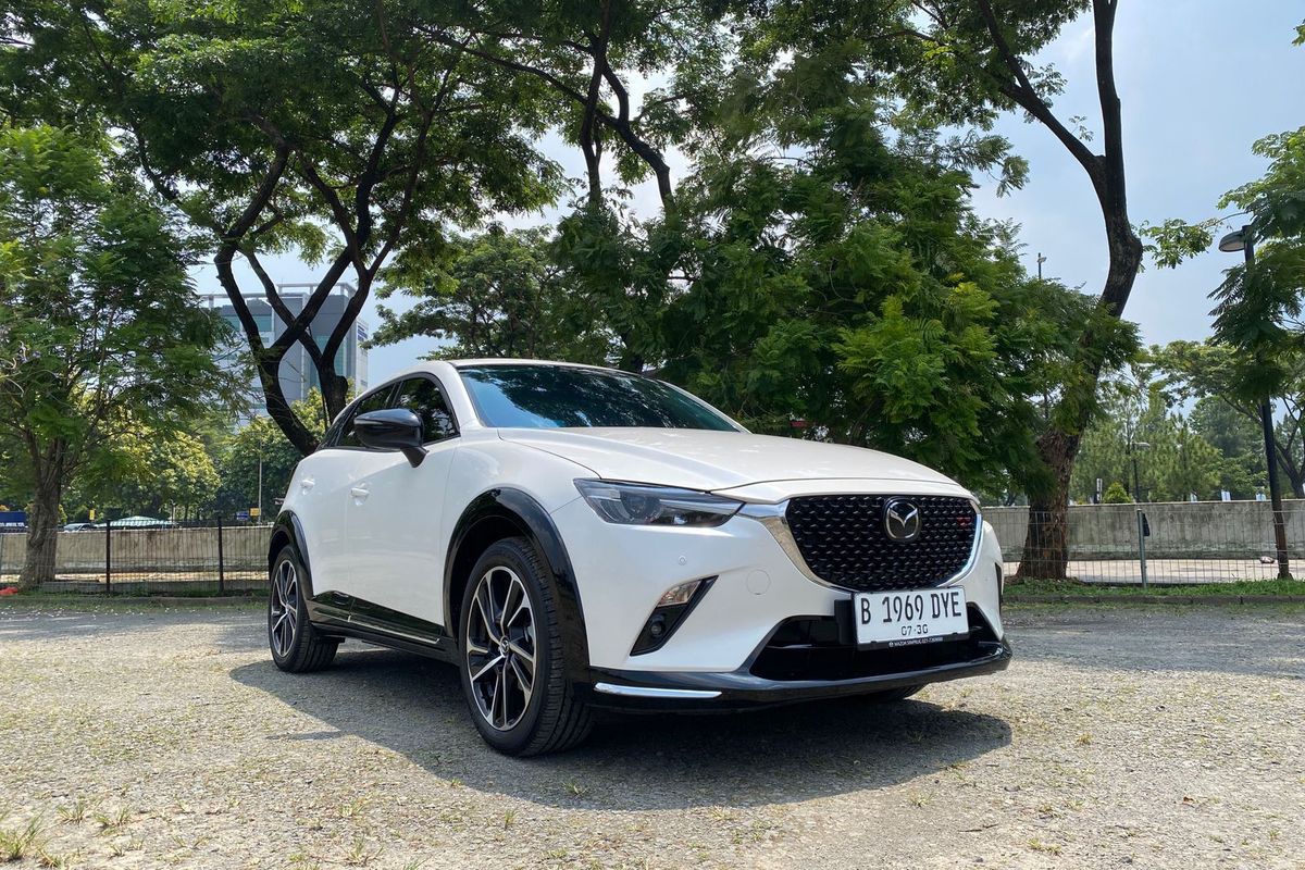 Apa Saja Keunggulan Teknologi Modern di Mazda CX-3 Kuro?