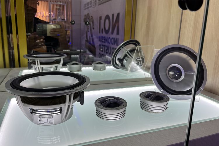 Subwoofer, sistem audio mobil, DSP amplifier, speaker aftermarket, Meningkatkan Audio Mobil: 3 Komponen Wajib Untuk Upgrade