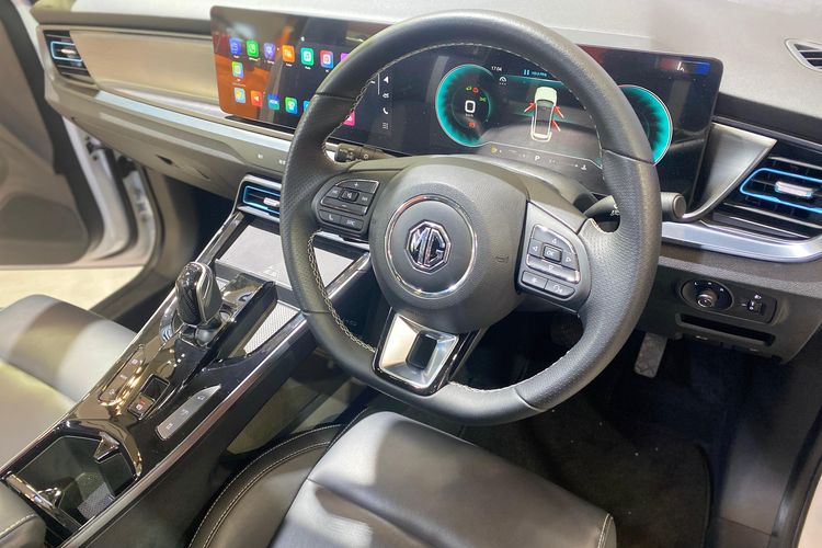 GIIAS, Daihatsu Rocky e-Smart Hybrid, Suzuki Fronx, MG VS HEV, Tiggo Cross, SUV ringkas hybrid, suzuki fronx, tiggo cross, GIIAS 2025, SUV Ringkas hybrid, Intip Kabin SUV Ringkas Hybrid Rocky, Fronx, MG VS dan Tiggo Cross