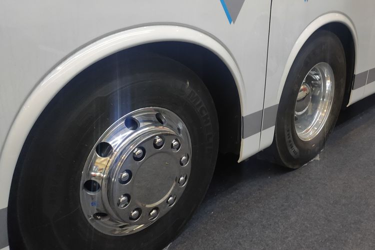 KNKT, proses pirolisis, Soerjanto Tjahjono, kebakaran bus, soerjanto tjahjono, Proses pirolisis, KNKT Ungkap Penyebab Kebakaran Bus yang Mengejutkan