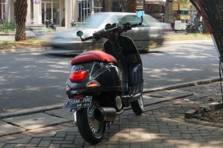 Modifikasi motor, vespa matik, Upsize Pelek, Denil Sagita, Tren Upsize Pelek Vespa Matik 2025: Dari Balap ke Gaya Hidup