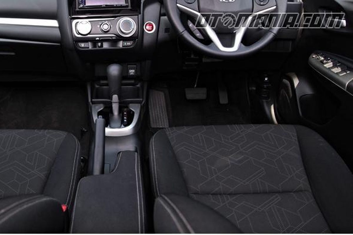 Kelebihan Jok Fabric: Nyaman, Estetik, dan Mudah Dirawat