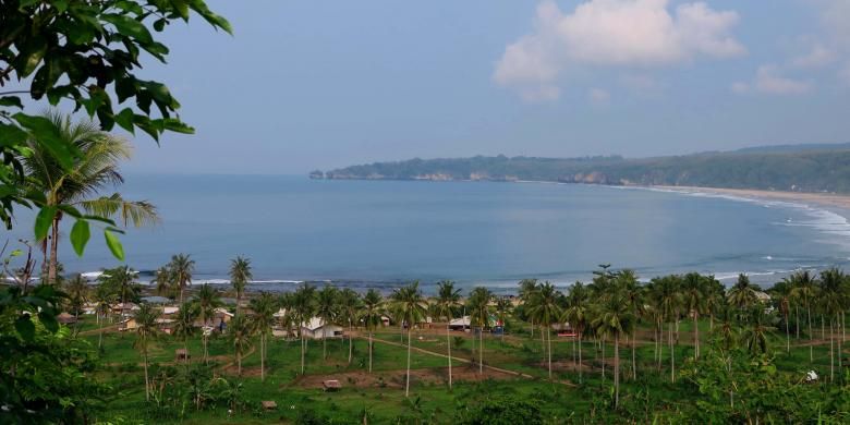 DAMRI, Pantai Sawarna, jadwal DAMRI, Damri Perintis, Tarif Damri, Jadwal Damri, Liburan ke Pantai Sawarna Bisa Naik DAMRI, Tarifnya Rp 60.000